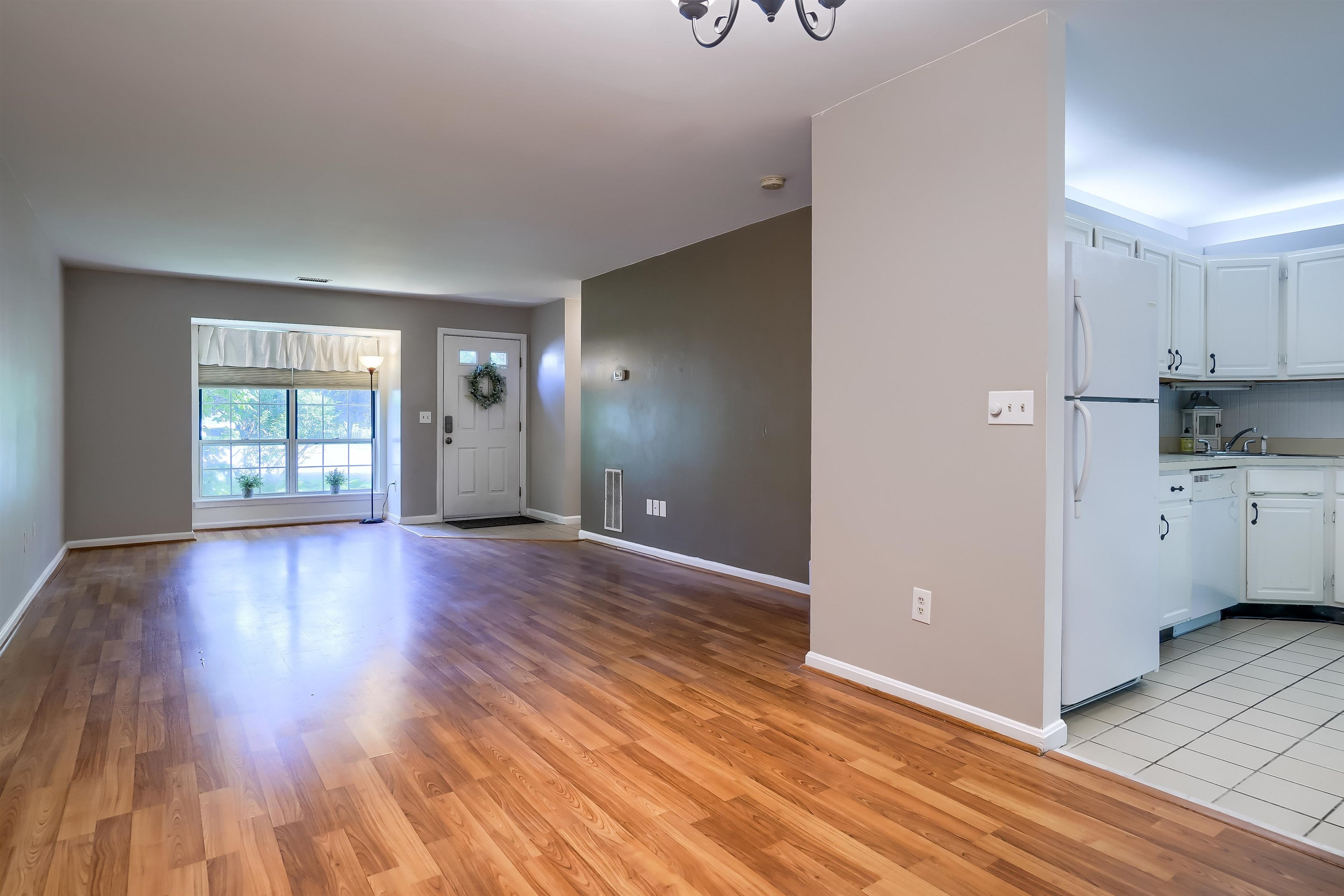 4 Middlesex Road Merrimack, NH 03054 - Photo 7 of 37