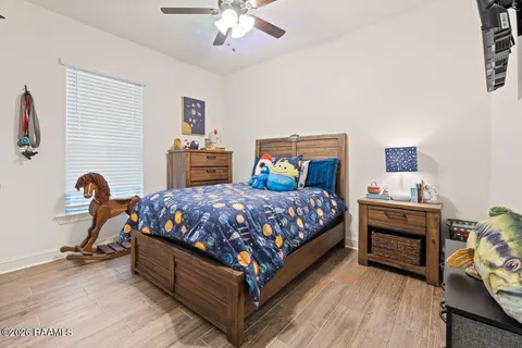 $375,000 | 102 Preston Rose Lane, Youngsville, LA 70592