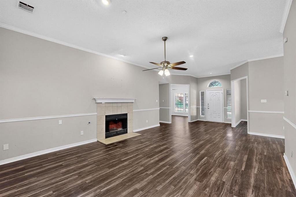 820 Charter Oak Street Allen, TX 75002 - Photo 5 of 37