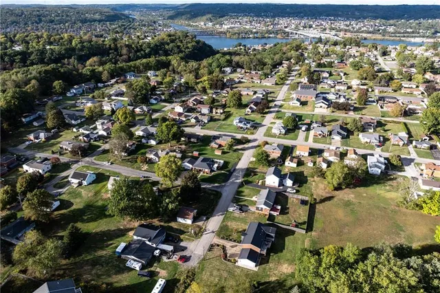 $329,900 | 1199 Mcclelland Street, Monaca, PA 15061