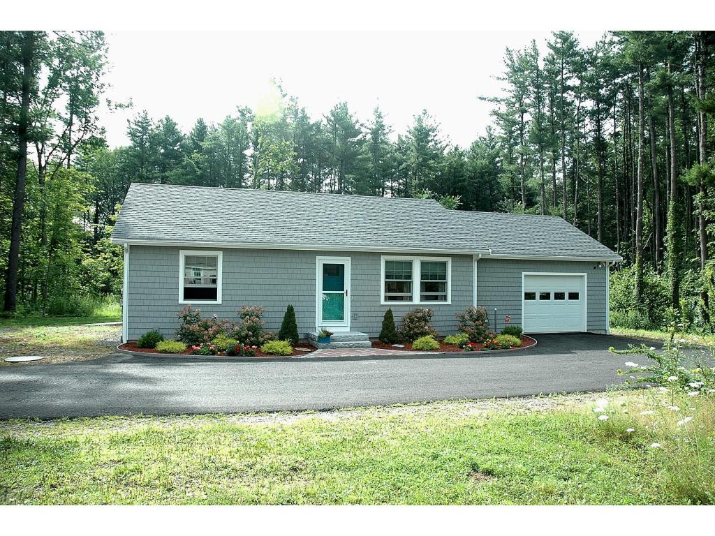 31 Hampton Road Exeter, NH 03833 - Photo 1 of 33