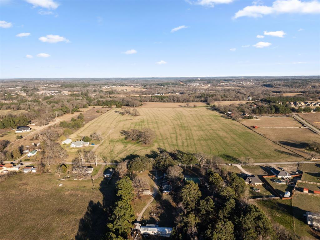 433 Lindale Tx 75771 Lindale, TX 75706 - Photo 2 of 6