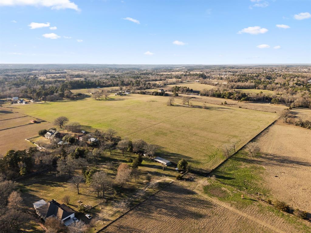 433 Lindale Tx 75771 Lindale, TX 75706 - Photo 3 of 6