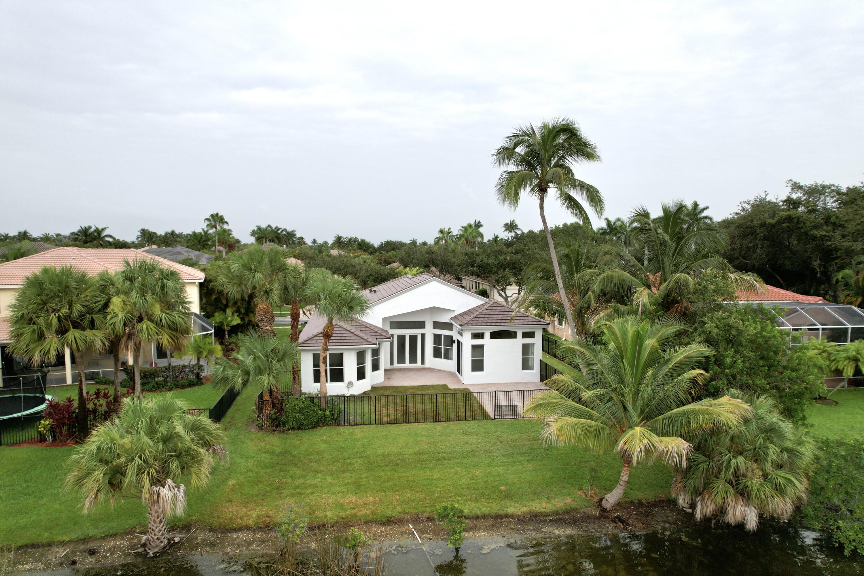 19428 Estuary Drive Boca Raton, FL 33498 - Photo 55 of 69 19428 Estuary Dr_44