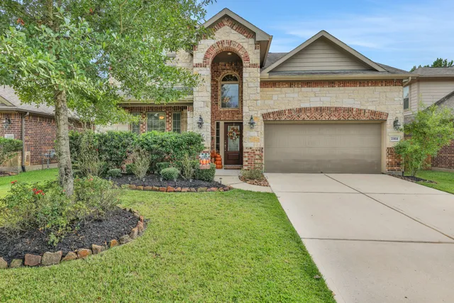 $390,000 | 23114 Mestina Knoll Drive, Porter, TX 77365