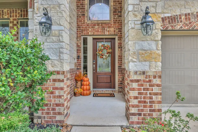 $390,000 | 23114 Mestina Knoll Drive, Porter, TX 77365