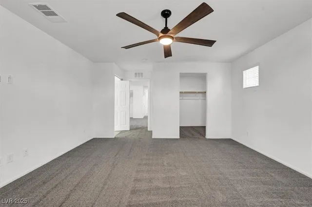 $2,555 | 8033 Skye Foxx Street, Las Vegas, NV 89166