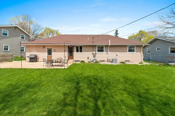 $264,900 | 1825 East Marquette Street, Appleton, WI 54911
