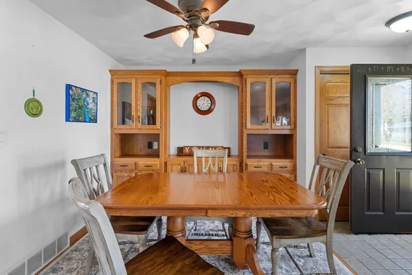 $264,900 | 1825 East Marquette Street, Appleton, WI 54911