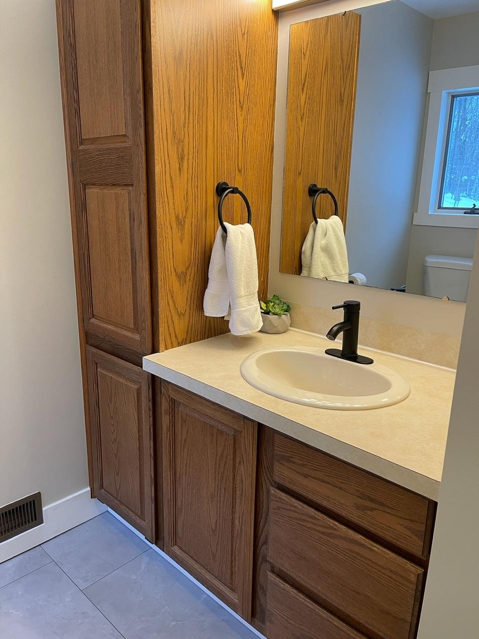 4714 Brubaker Road Petoskey, MI 49770 - Photo 22 of 45 1930502-980bdc00-240a-4153-a41c-1e676d00879a.JPG