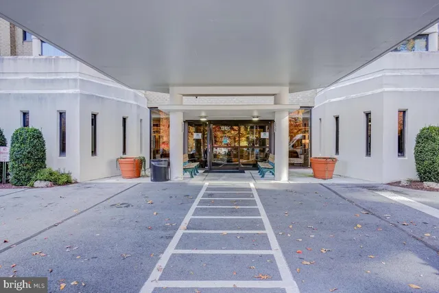 $175,000 | 15101 Interlachen Drive, Unit 1625, Silver Spring, MD 20906