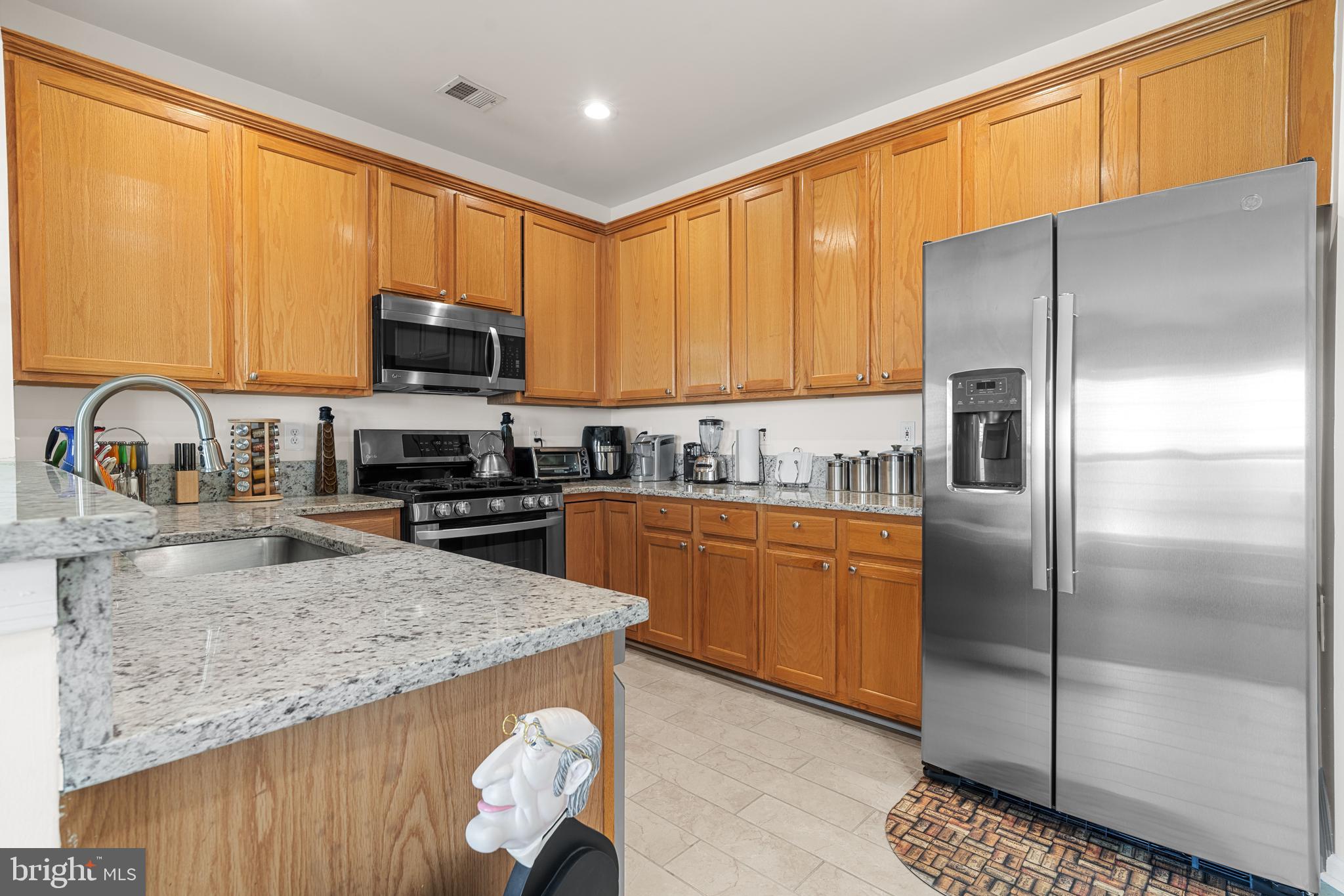 6339 Eagle Ridge Lane, Unit 51 Alexandria, VA 22312 - Photo 11 of 32
