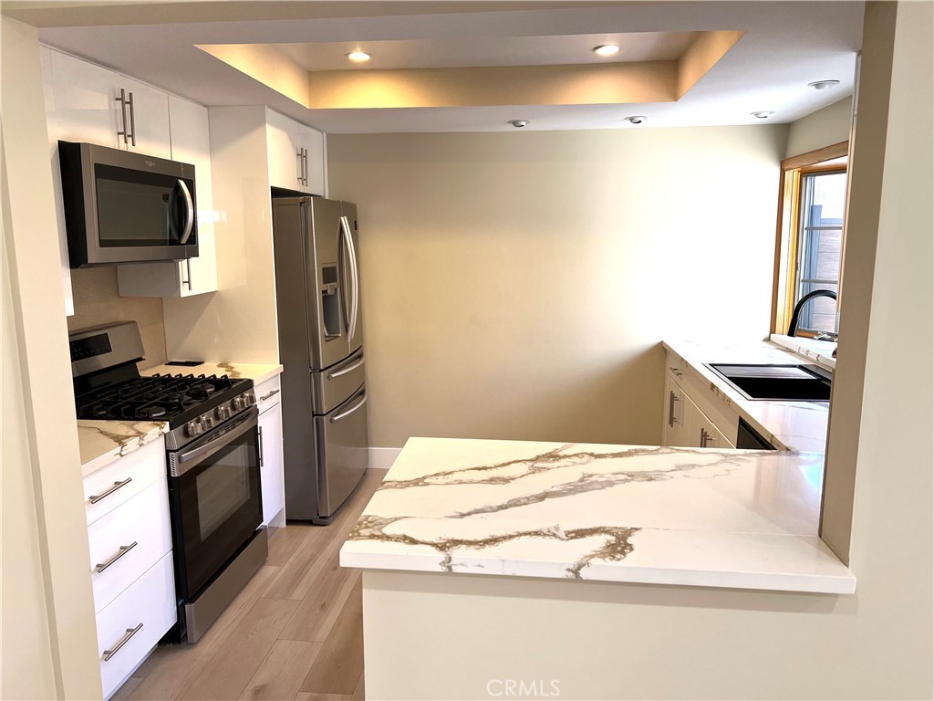 19236 Ludlow Street Porter Ranch, CA 91326 - Photo 2 of 26