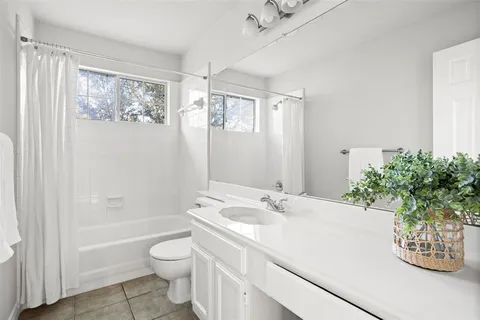 $650,000 | 4202 Hearthside Drive, Grapevine, TX 76051