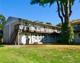 $185,000 | 13 Bostwick Arms, New Milford, CT 06776