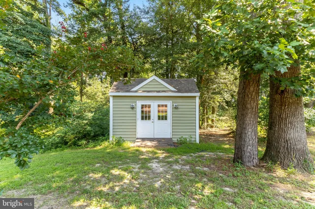 $554,900 | 33015 Forest Knoll Drive, Laurel, DE 19956