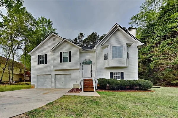 $1,850 | 60 King William Drive, Dallas, GA 30157