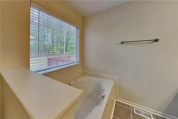 $1,850 | 60 King William Drive, Dallas, GA 30157