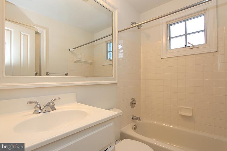 6420 83rd Place Cabin John, MD 20818 - Photo 21 of 26 Bath