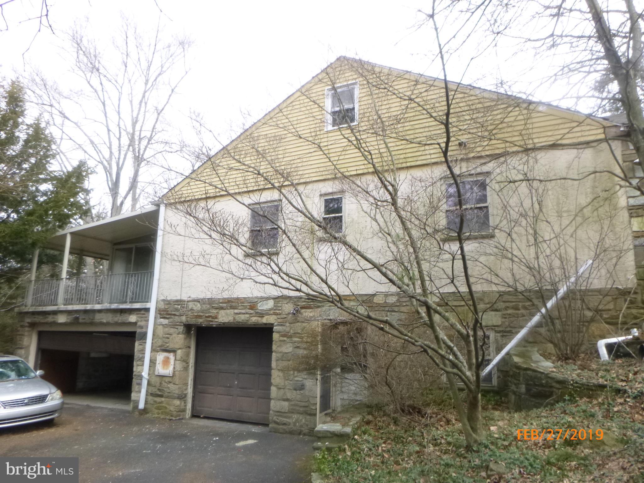 525 Welsh Road Huntingdon Valley, PA 19006 - Photo 3 of 27 Side View
