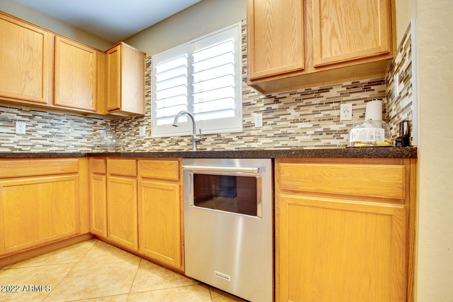 23764 West Pecan Road Buckeye, AZ 85326 - Photo 17 of 46 23764 W PECAN Road_Photos_32
