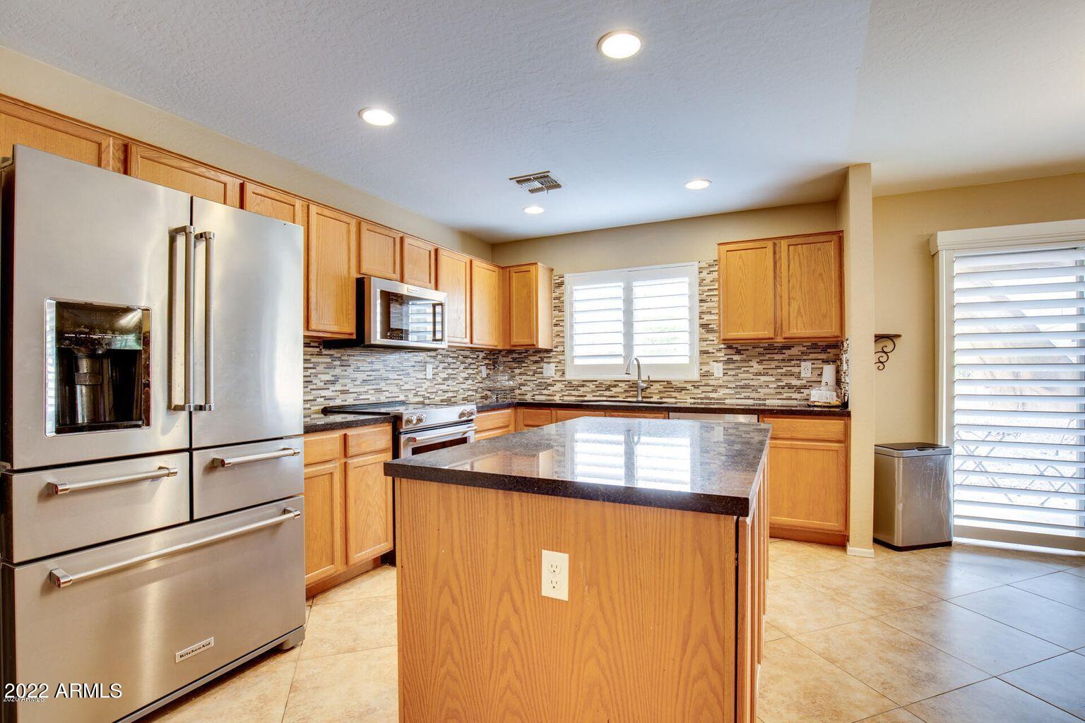 23764 West Pecan Road Buckeye, AZ 85326 - Photo 20 of 46 23764 W PECAN Road_Photos_35