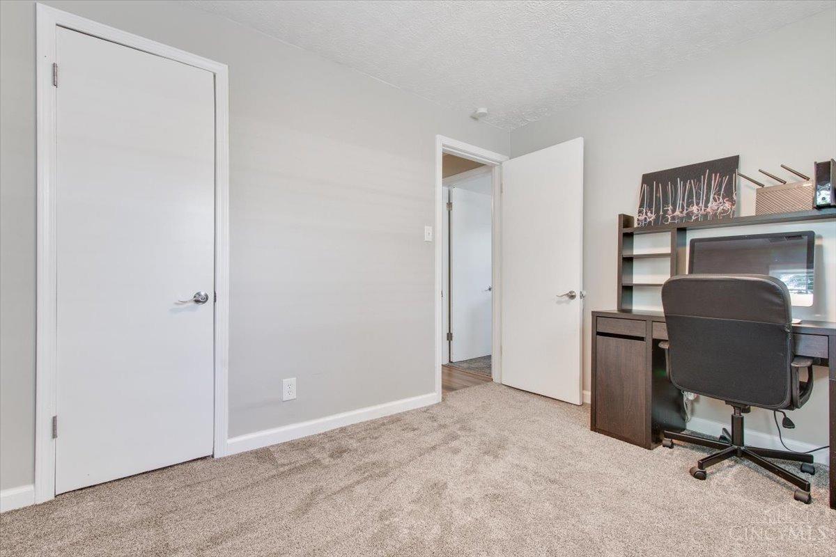 8627 Butler Warren Road West Chester, OH 45069 - Photo 22 of 31 Gallery Image 22