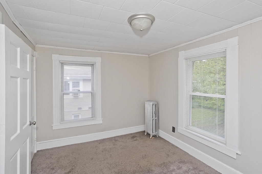 45 Orchard Street Springfield, MA 01107 - Photo 28 of 29