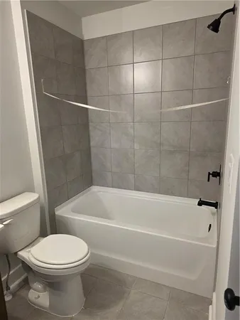 $3,300 | 378 Sunset Hollow Street, Sugar Hill, GA 30518