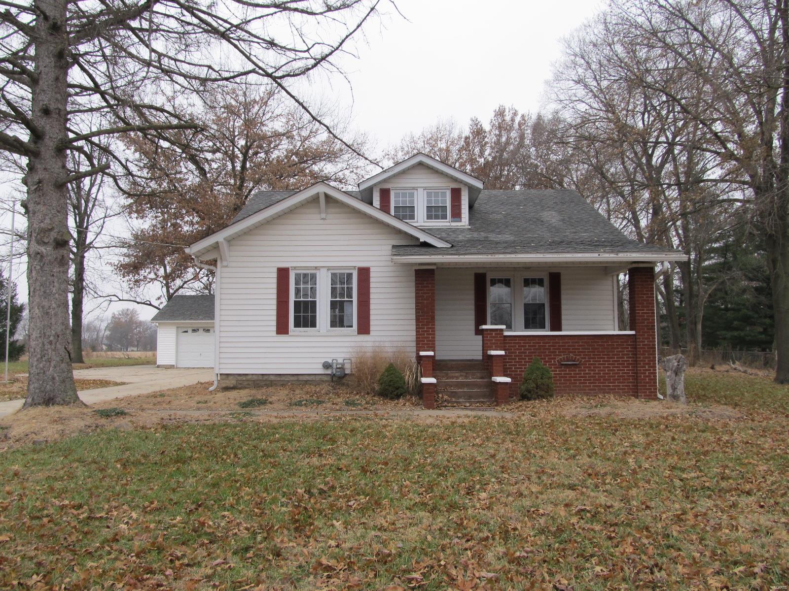 3530 Fosterburg Road Alton, IL 62002 - Photo 1 of 24