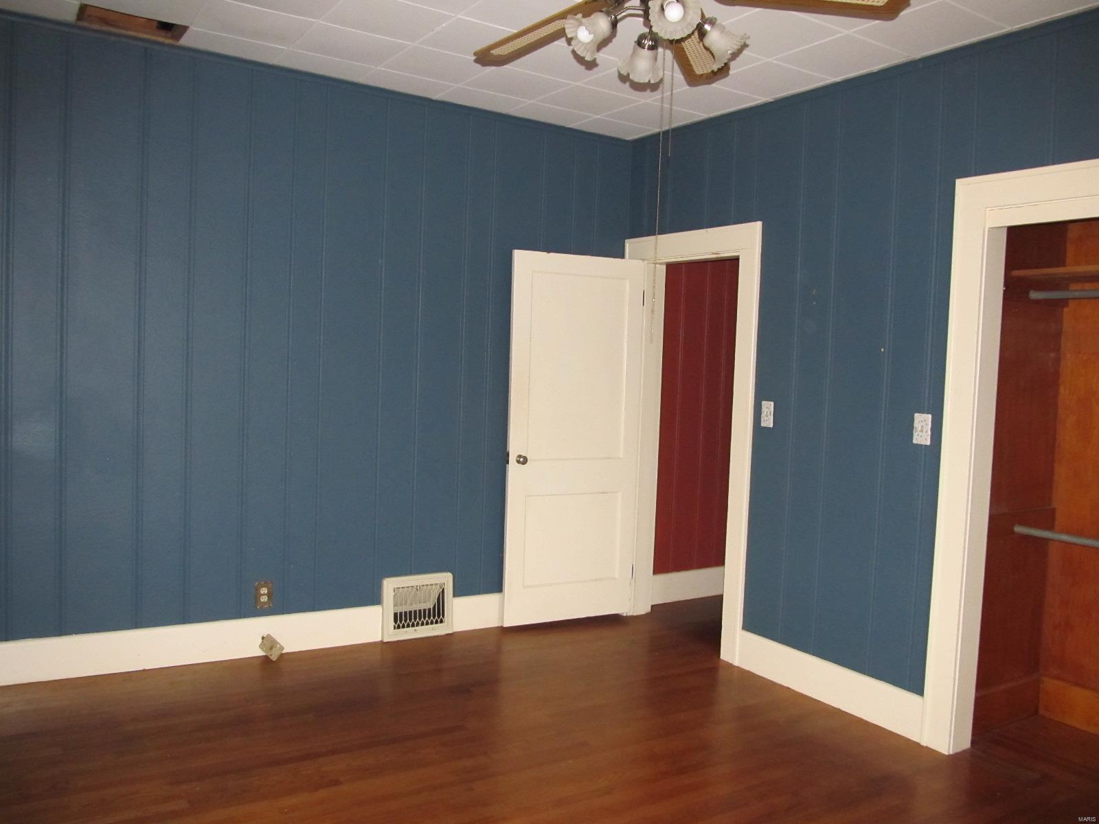 3530 Fosterburg Road Alton, IL 62002 - Photo 11 of 24