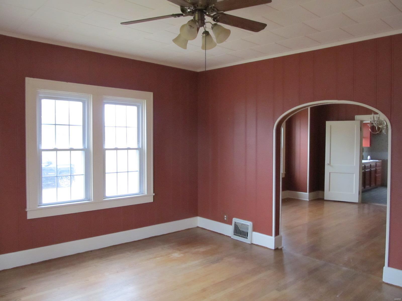 3530 Fosterburg Road Alton, IL 62002 - Photo 4 of 24