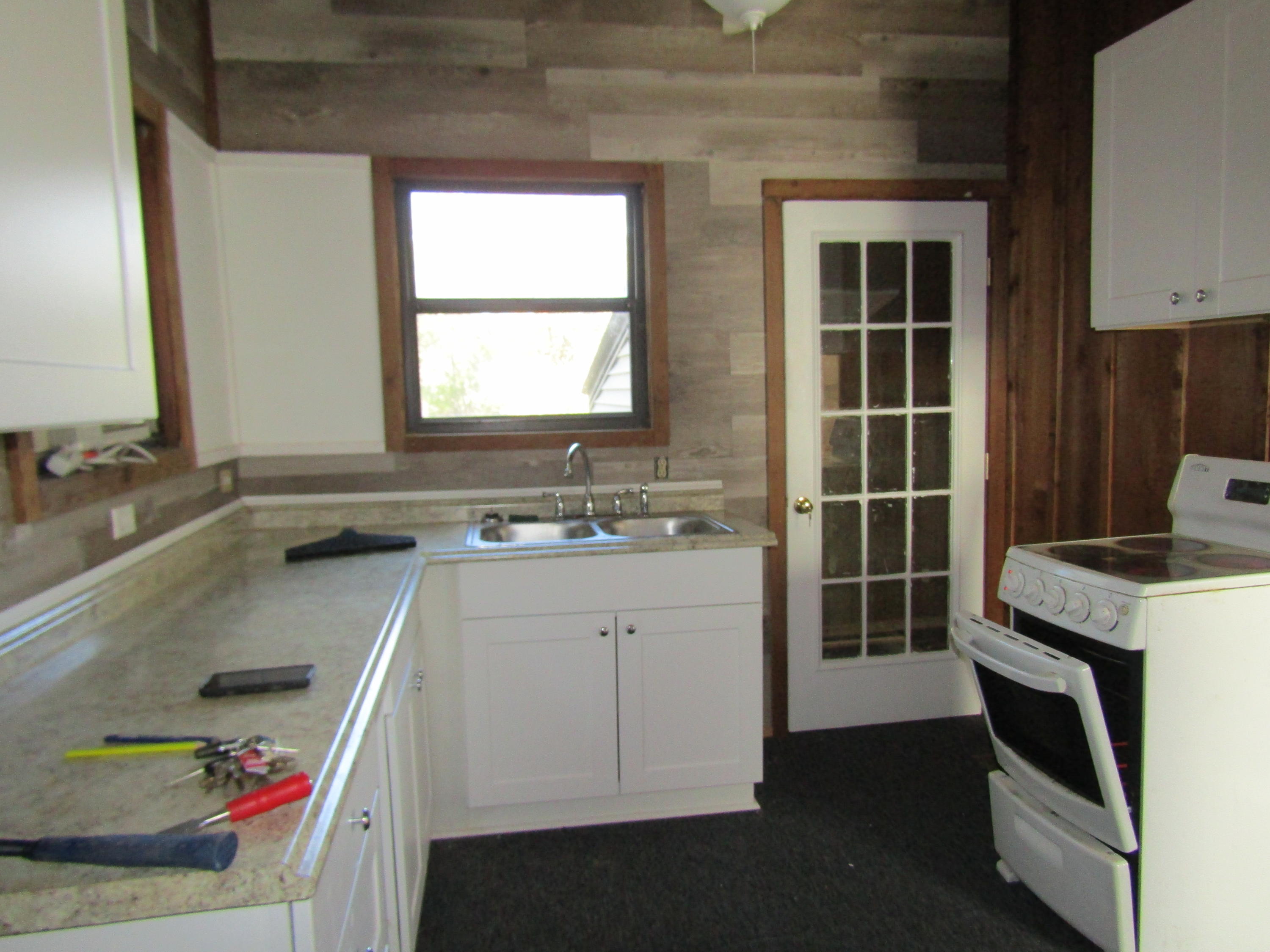 35 Glasgow Road DeFuniak Springs, FL 32433 - Photo 10 of 39 upstairs kitchen