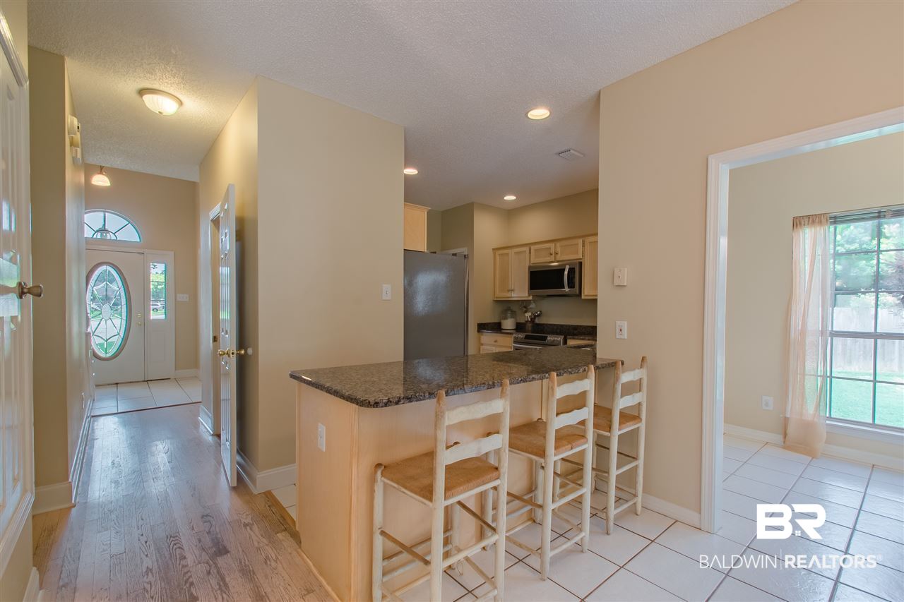 20615 Lowry Drive Fairhope, AL 36532 - Photo 9 of 45