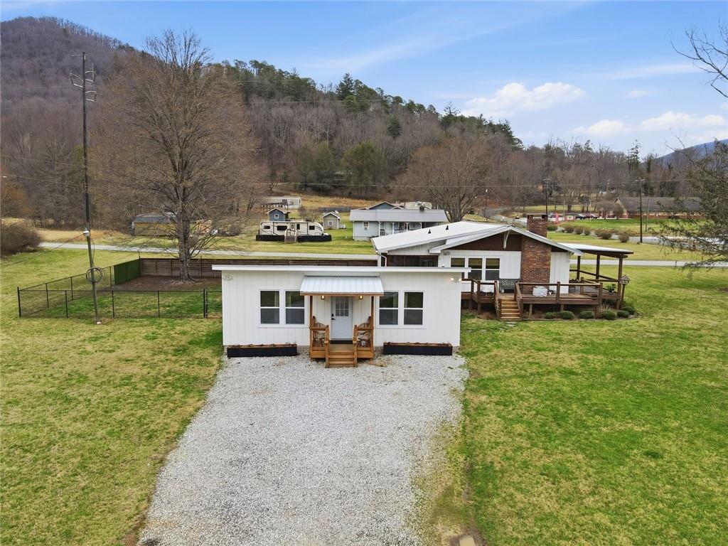 21 McIntosh Lane Rabun Gap, GA 30568 - Photo 38 of 53 a view of a house with a big yard