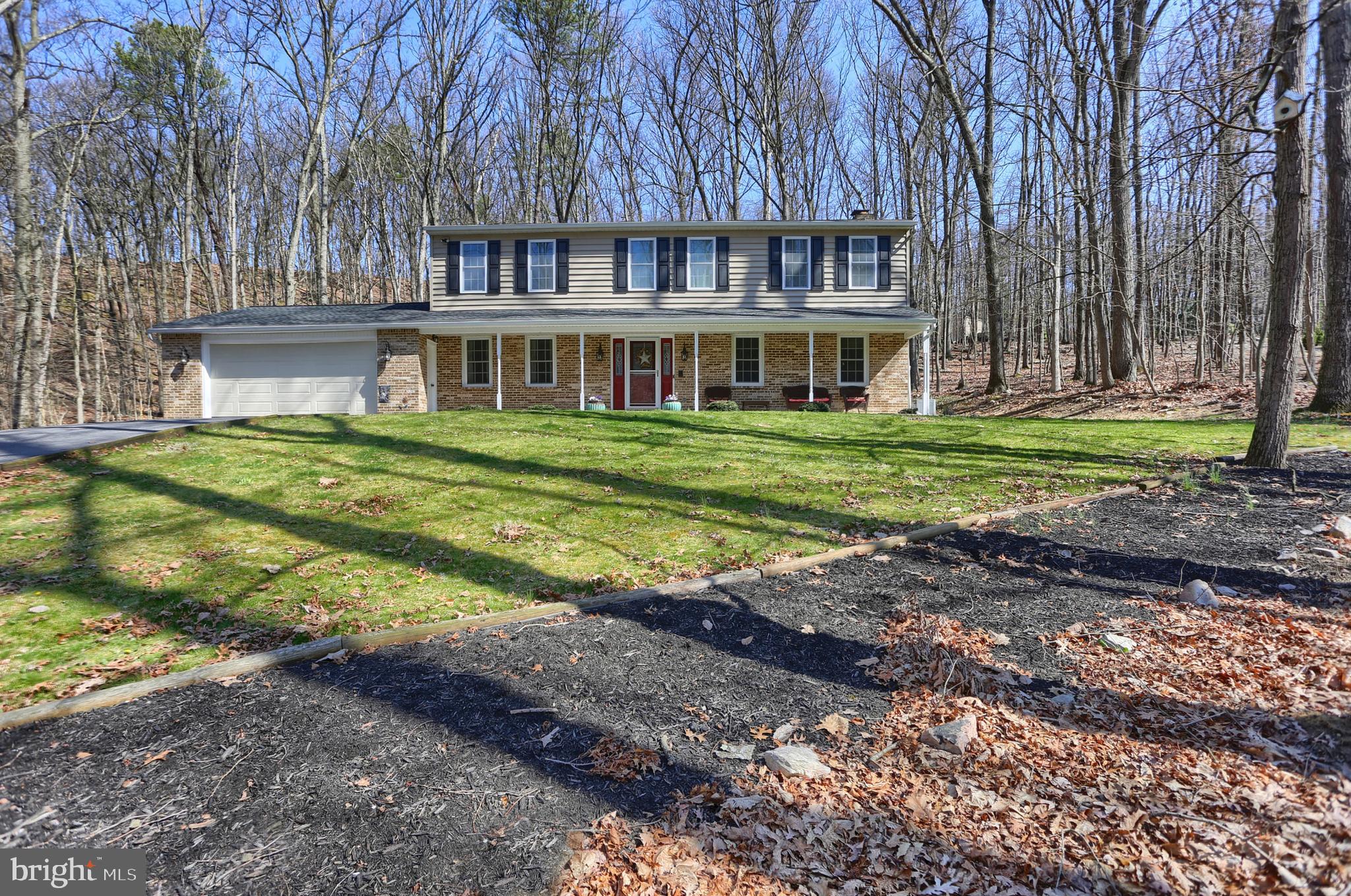 644 Spring Lane Boiling Springs, PA 17007 - Photo 1 of 35 Gallery Image 1