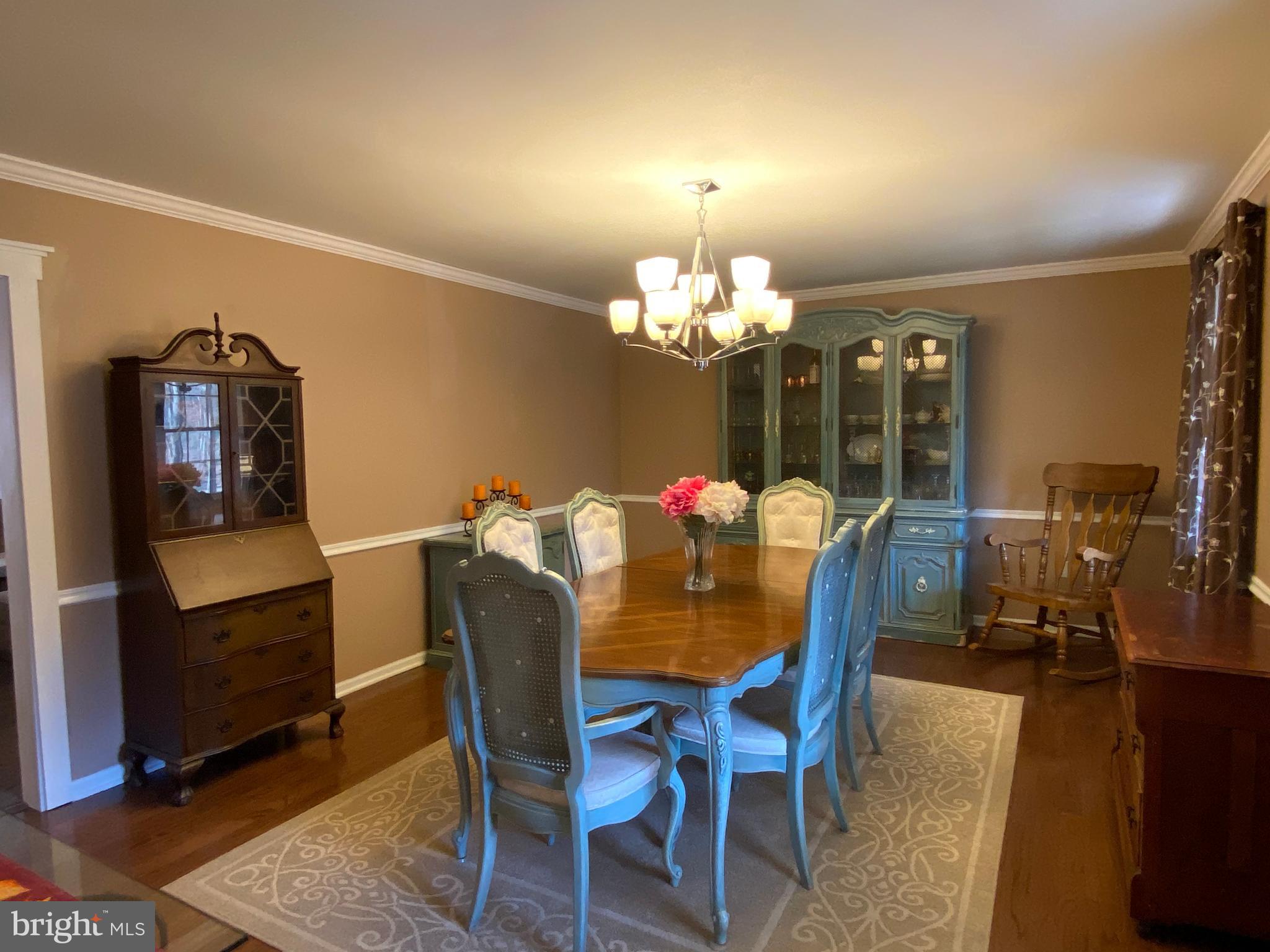 644 Spring Lane Boiling Springs, PA 17007 - Photo 8 of 35 Gallery Image 8