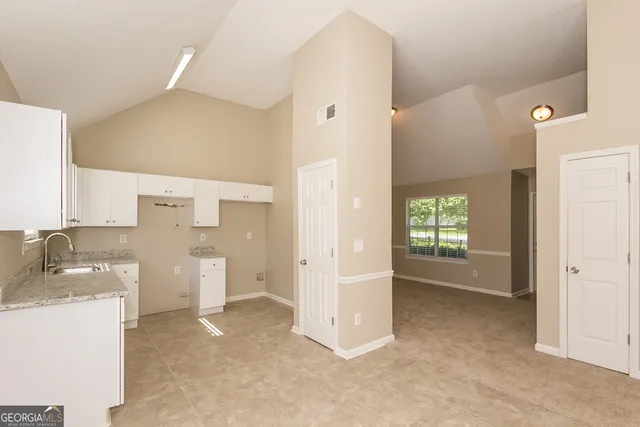 $2,025 | 4290 Ward Bluff Court, Ellenwood, GA 30294