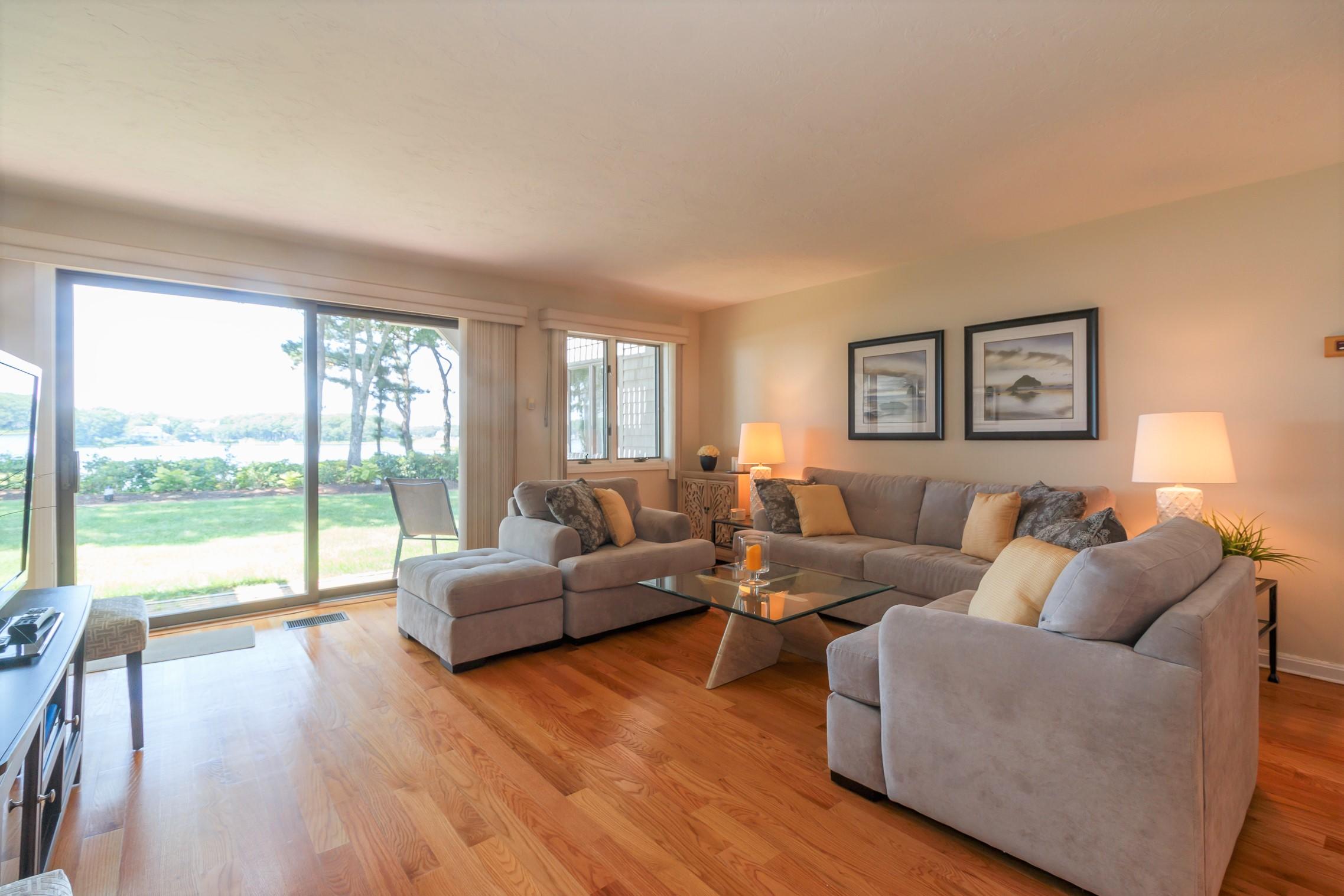 381 Great Oak Road, Unit 17 Mashpee, MA 02649 - Photo 5 of 35 Living Room View