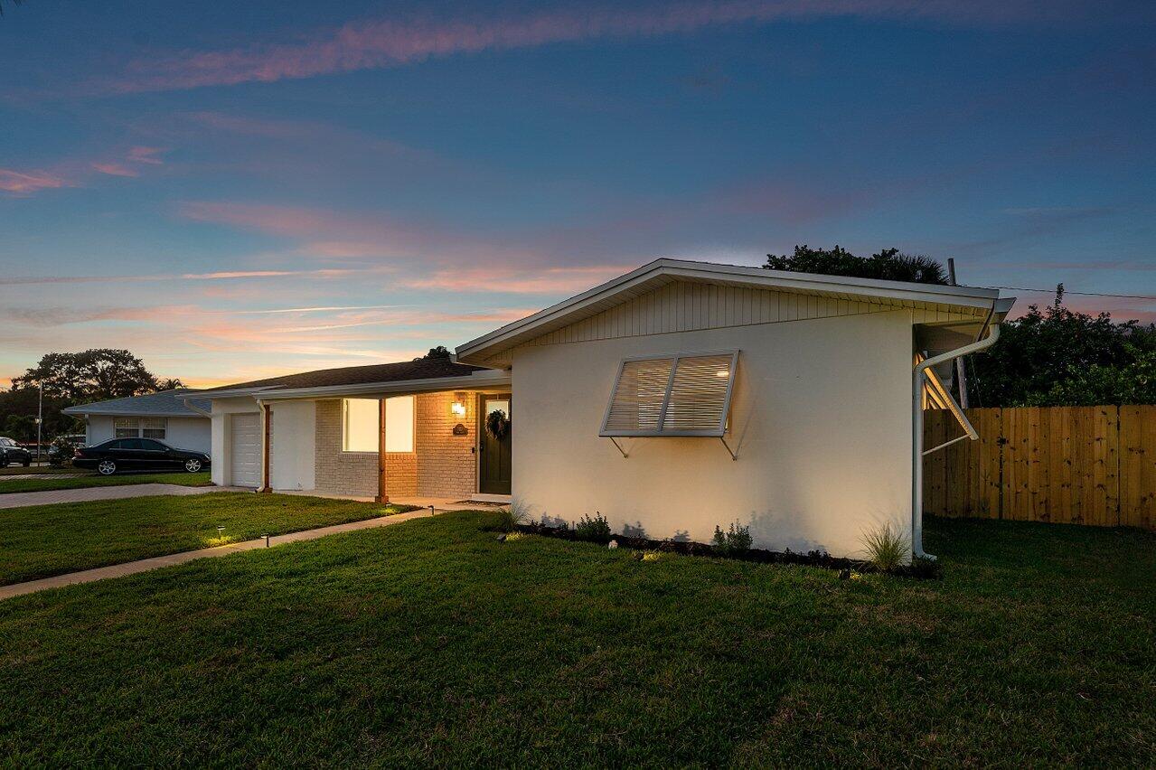 2433 Palm Road West Palm Beach, FL 33406 - Photo 38 of 45 039-2433PalmRoad-WestPalmBeach-FL-33406-