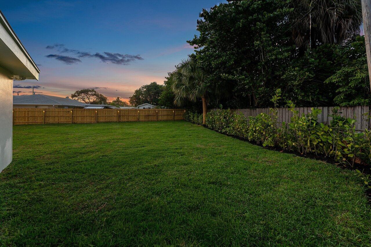 2433 Palm Road West Palm Beach, FL 33406 - Photo 42 of 45 043-2433PalmRoad-WestPalmBeach-FL-33406-