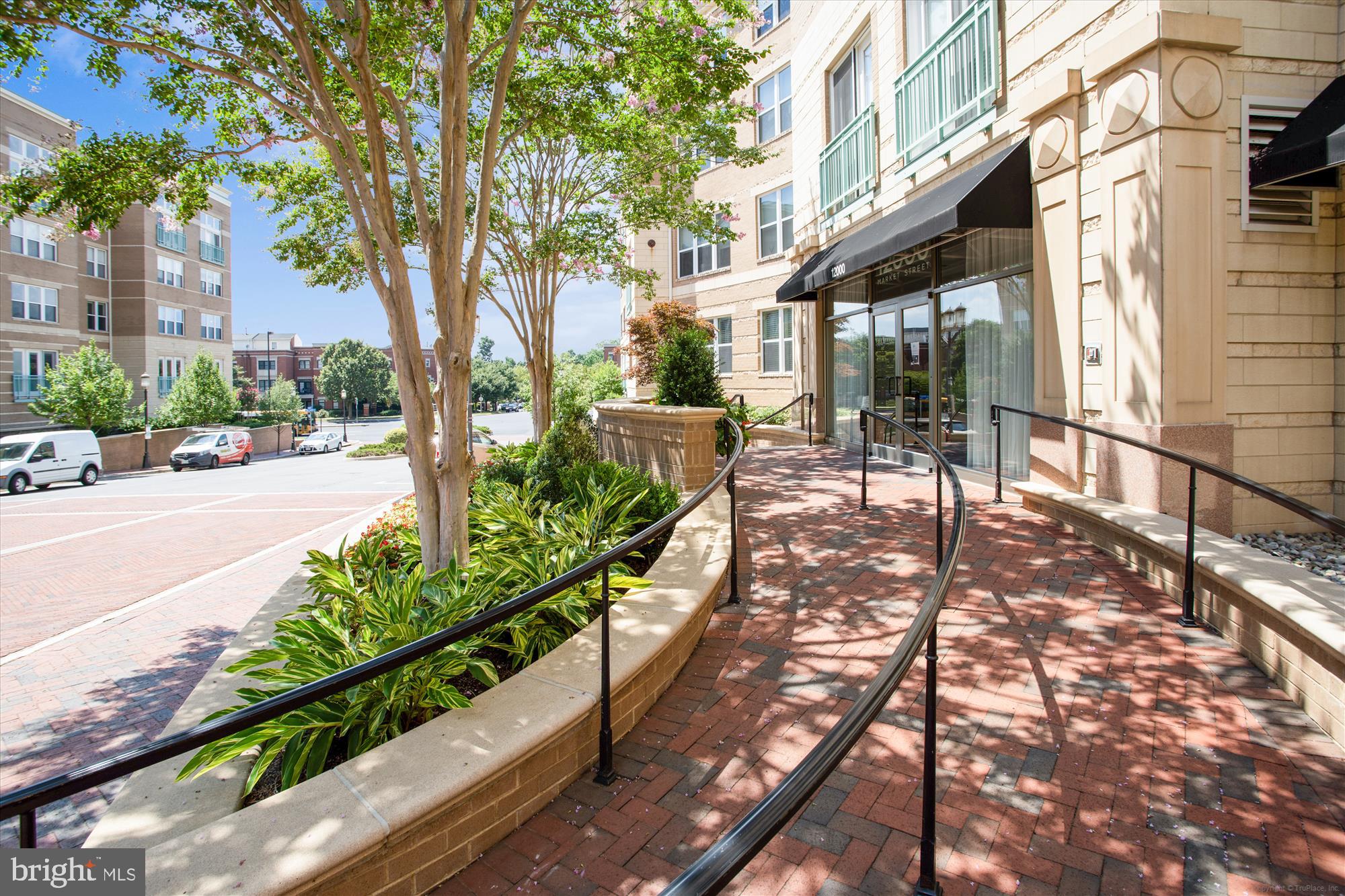 12000 Market Street, Unit 249 Reston, VA 20190 - Photo 48 of 58 Savoy Exterior Ramp