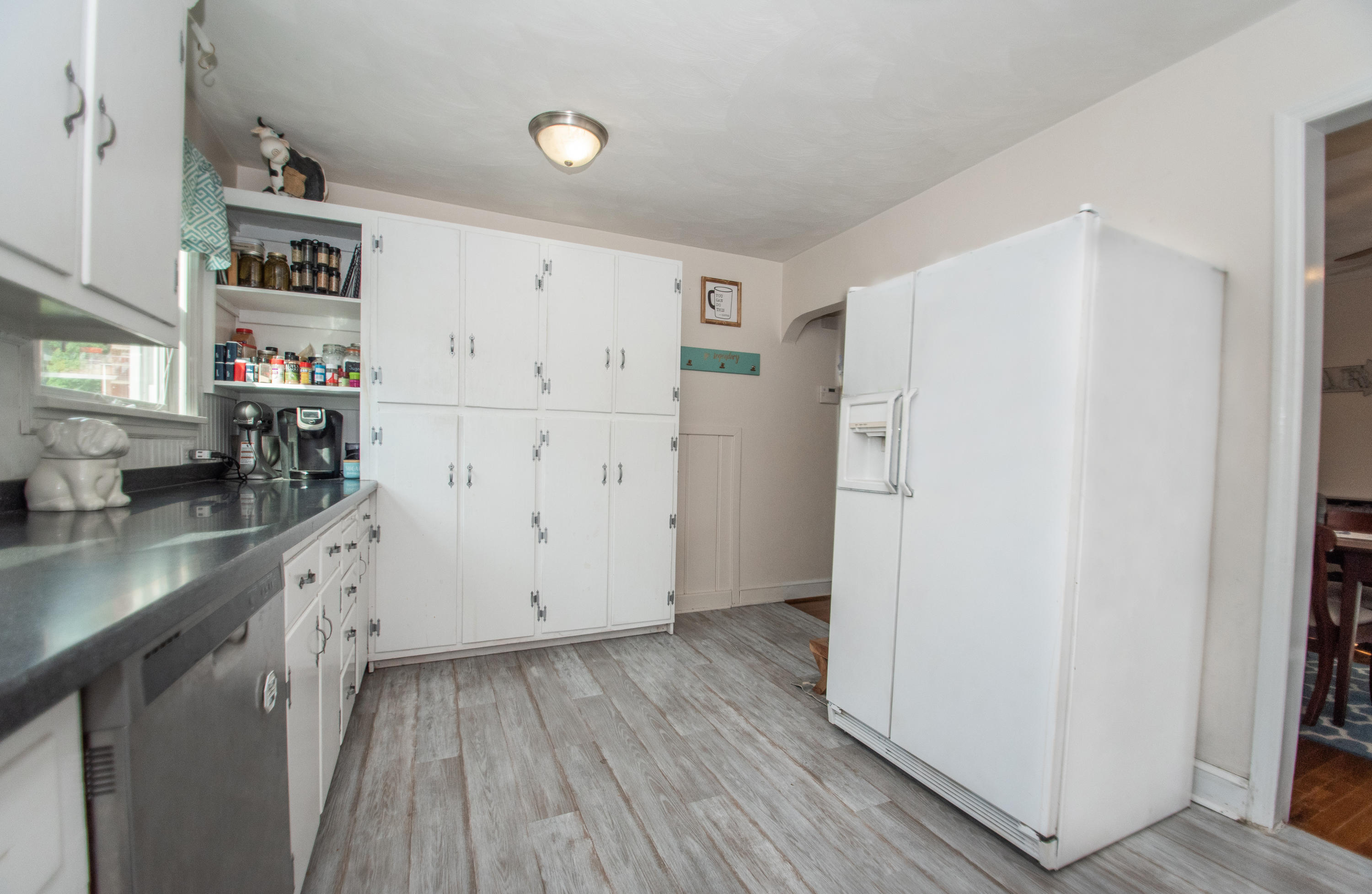 2621 Weaver Road Southwest Roanoke, VA 24015 - Photo 23 of 32 untitled-25edit