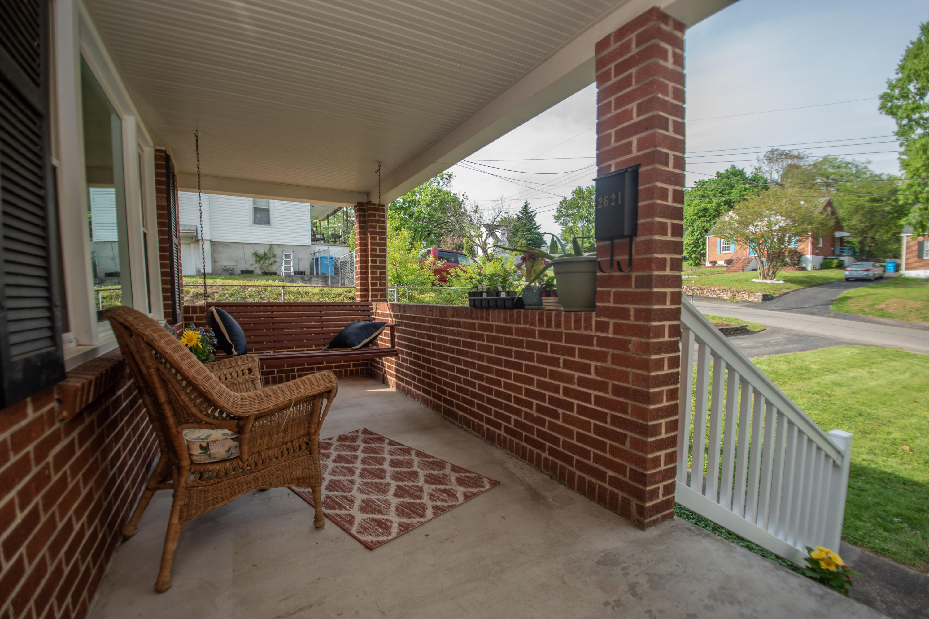 2621 Weaver Road Southwest Roanoke, VA 24015 - Photo 4 of 32 untitled-46