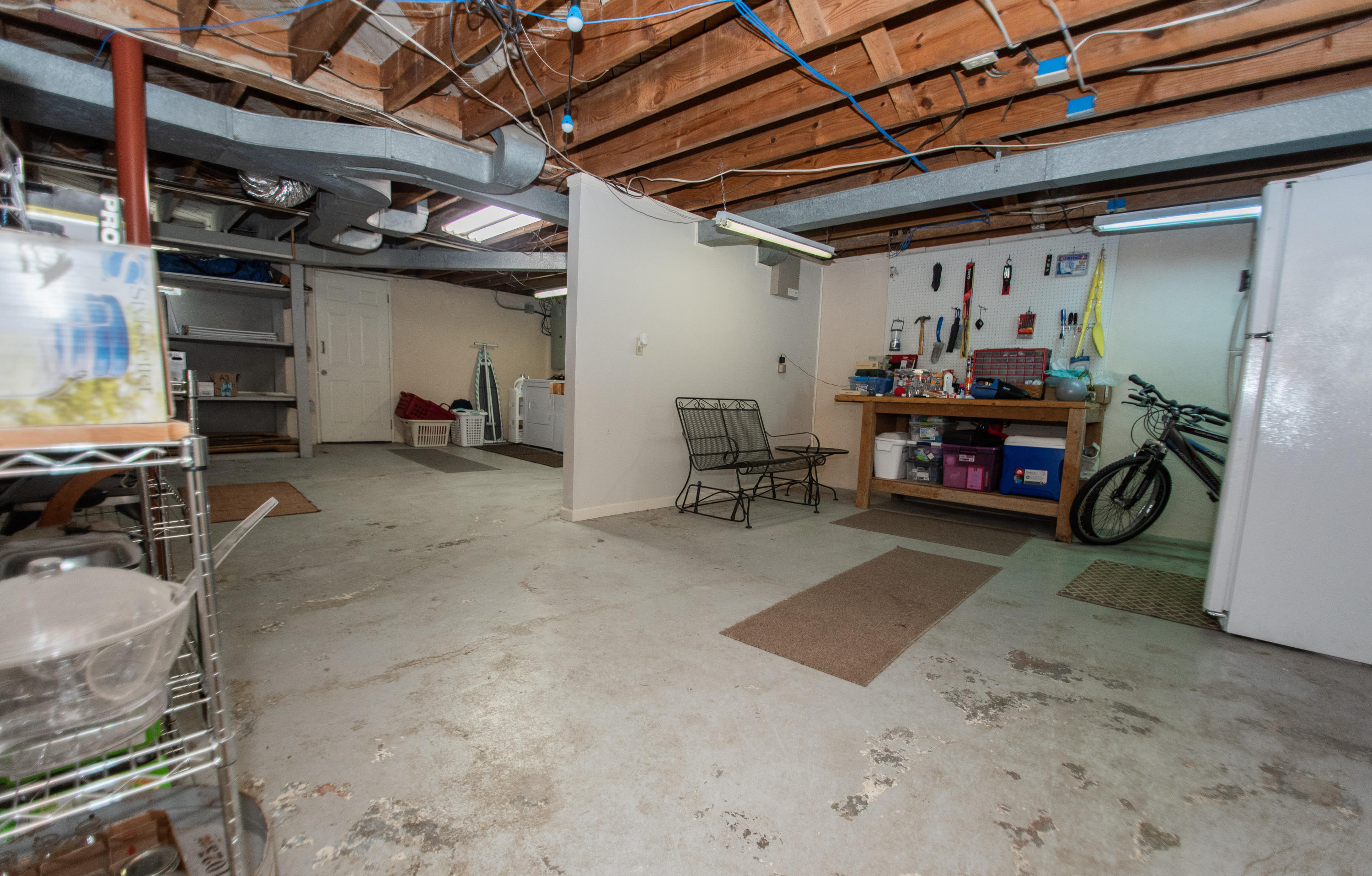 2621 Weaver Road Southwest Roanoke, VA 24015 - Photo 32 of 32 untitled-44