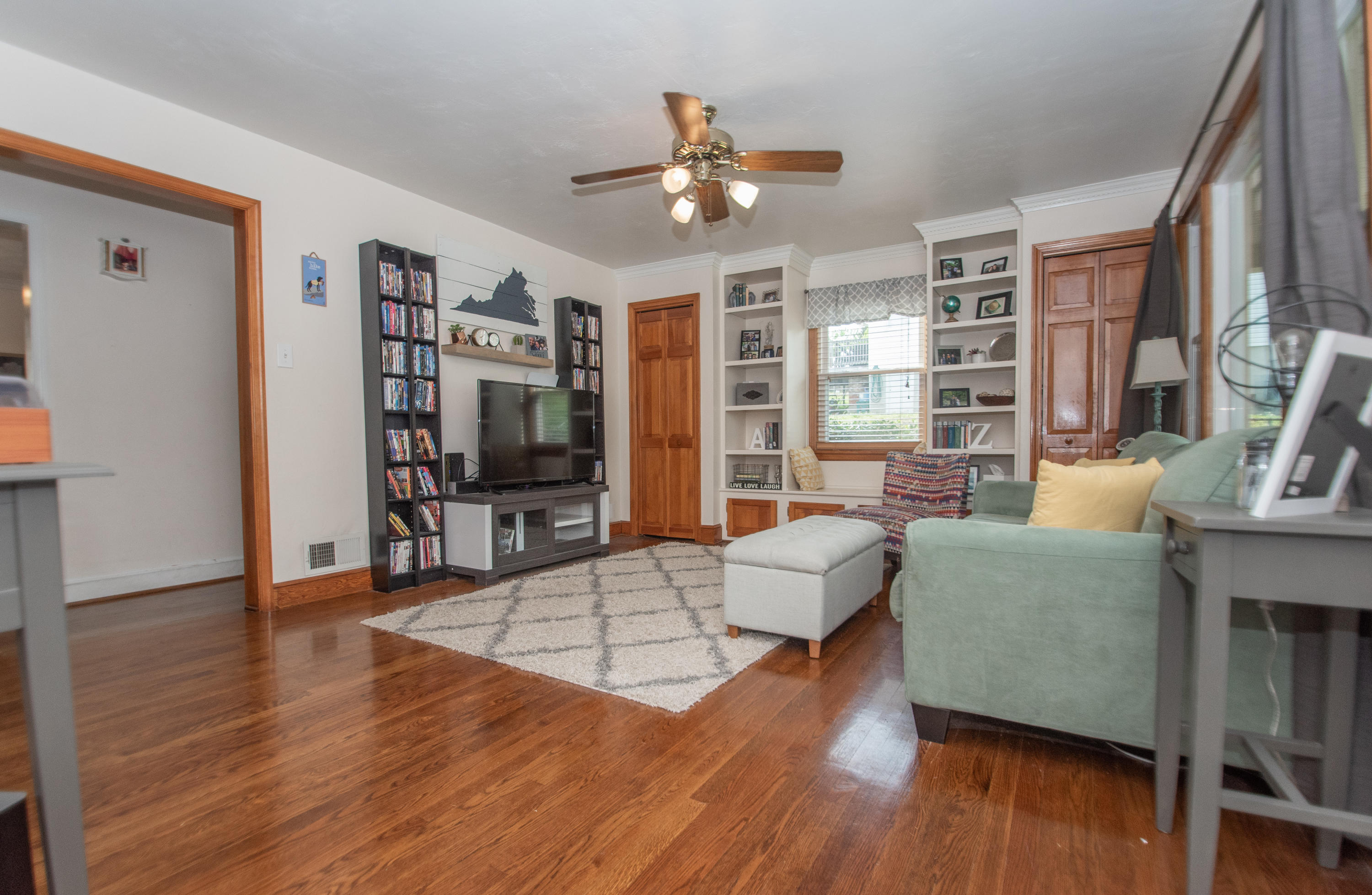 2621 Weaver Road Southwest Roanoke, VA 24015 - Photo 10 of 32 untitled-16