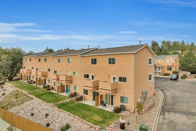 $400,000 | 2220 E Lane, Unit 107, Colorado Springs, CO 80909