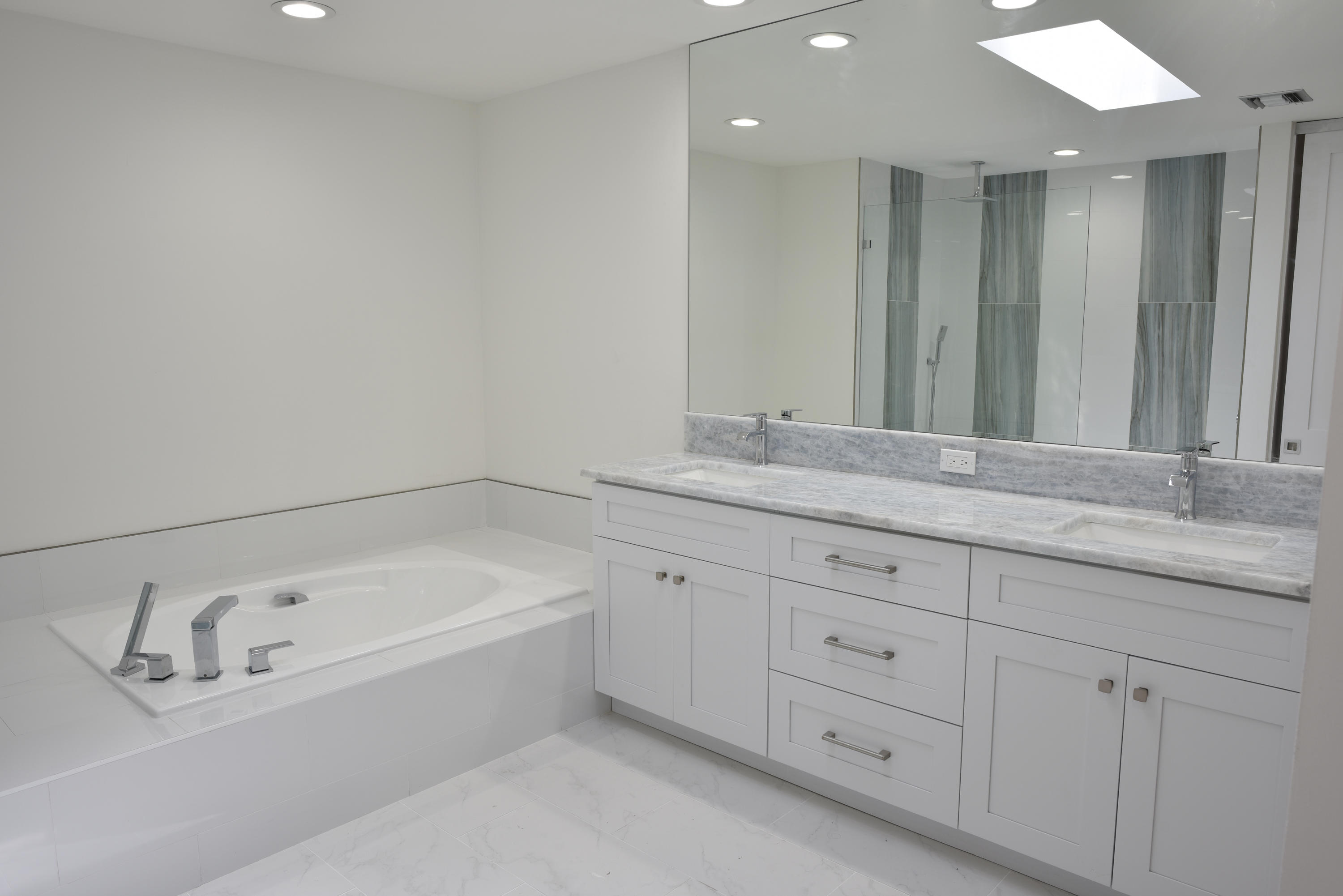 370 River Edge Road Jupiter, FL 33477 - Photo 14 of 26 DSC_1477Edit