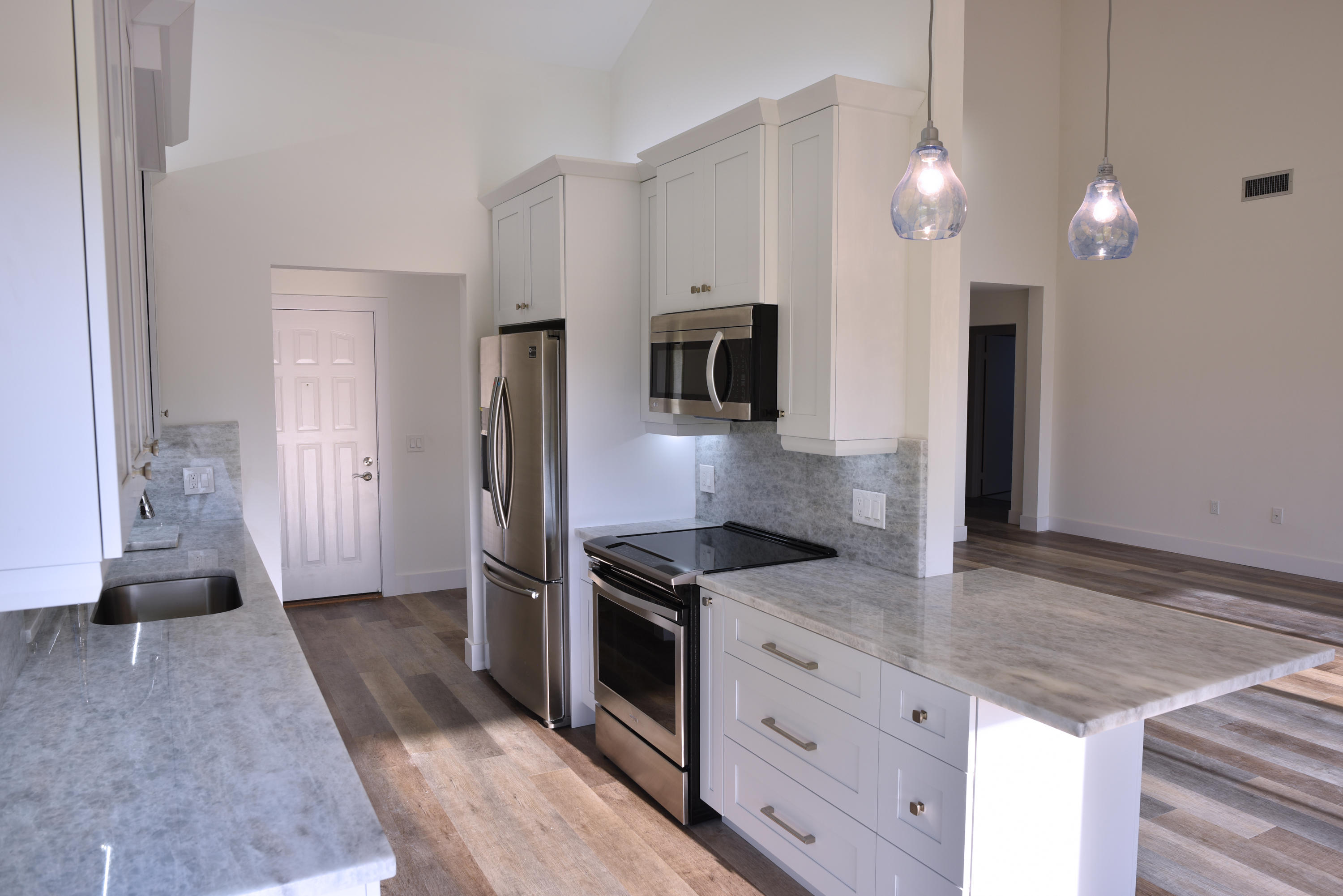 370 River Edge Road Jupiter, FL 33477 - Photo 9 of 26 DSC_1540Edit
