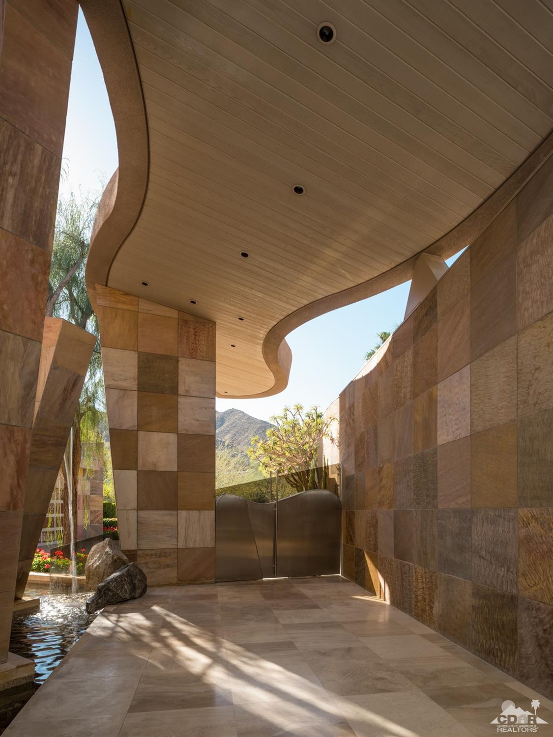 632 Pinnacle Crest Palm Desert, CA 92260 - Photo 47 of 52 a view of a outdoor space